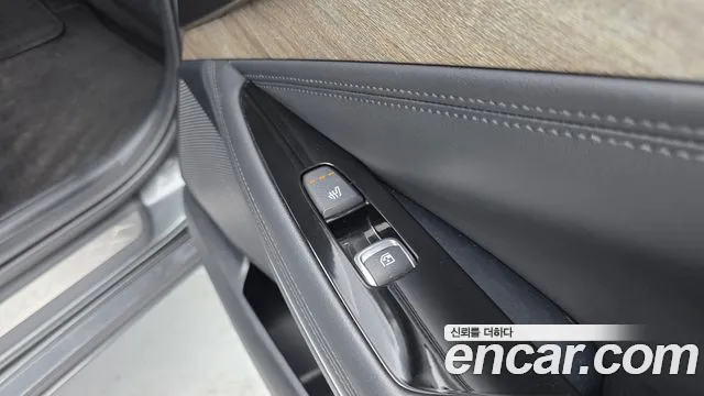 Kia K8 K8 Hybrid — Фото автомобиля 19