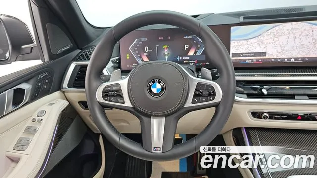 BMW X7 — Фото автомобиля 12