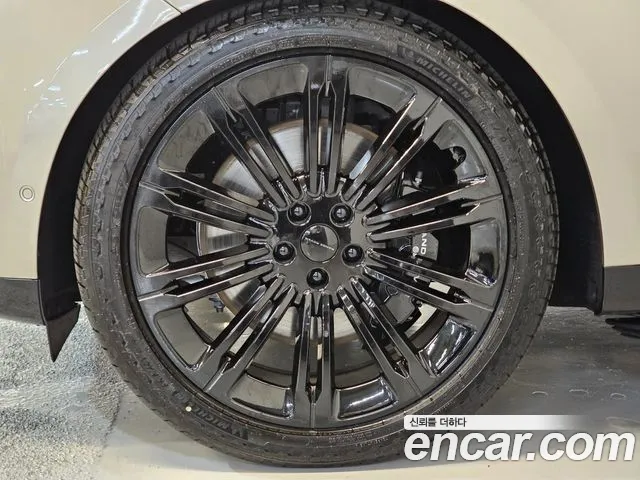 Land Rover Range Rover — Фото автомобиля 4