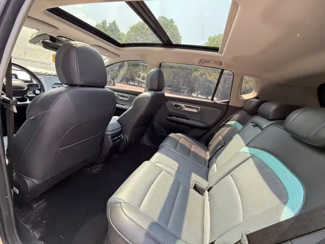 GAC Aion Y — Фото автомобиля 6