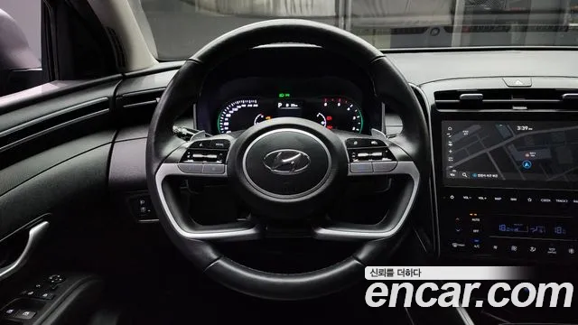 Hyundai Tucson Tucson (NX4) Дизель 2.0 4WD — Фото автомобиля 13