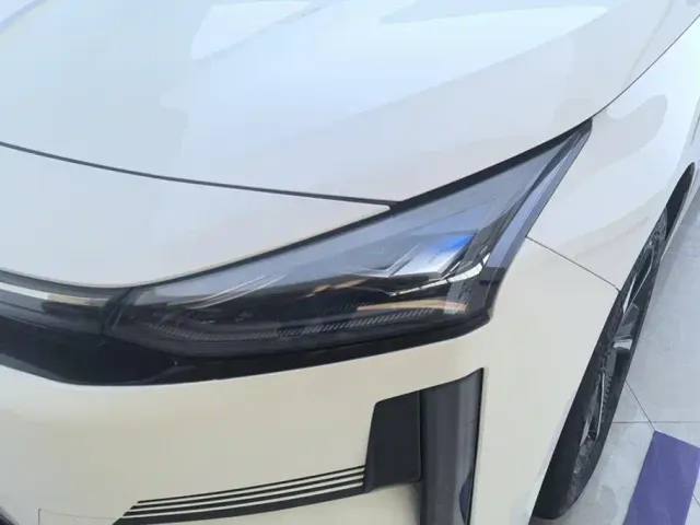Geely Galaxy L6 — Фото автомобиля 5