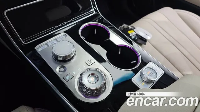 Genesis GV80 2.5T Бензин AWD — Фото автомобиля 9