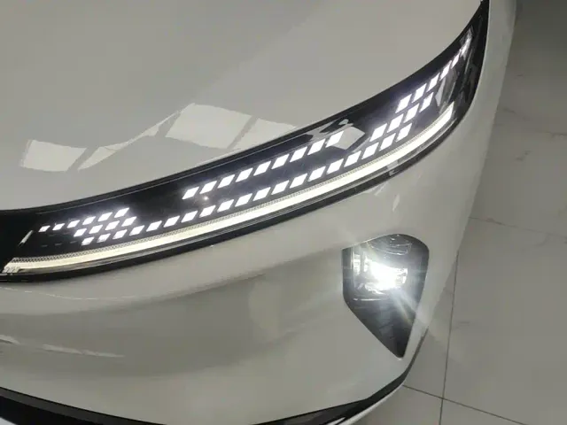 Dongfeng Aeolus L8 — Фото автомобиля 23
