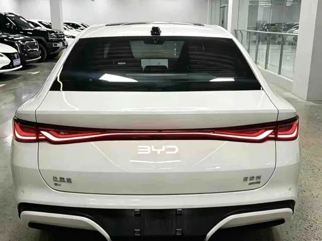 BYD Seal 06 — Фото автомобиля 8
