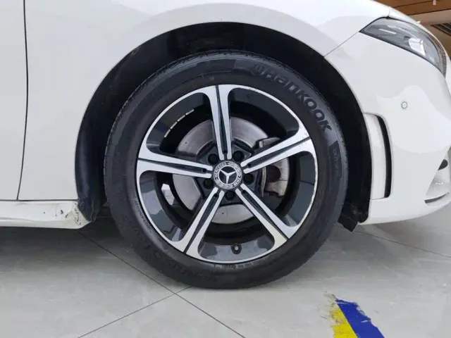 Mercedes-Benz A-Class — Фото автомобиля 6
