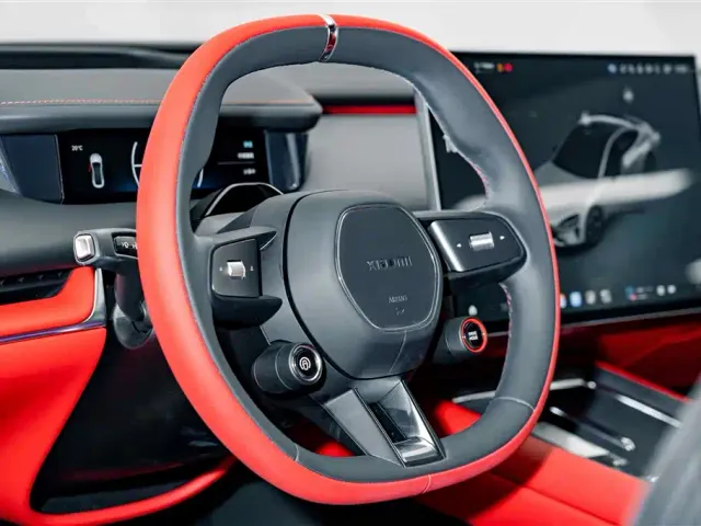 Xiaomi SU7 — Фото автомобиля 9