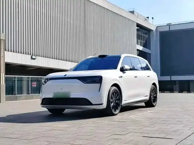 Фотография автомобиля — Aito M8