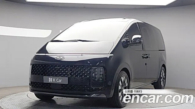 Фотография автомобиля — Hyundai Staria