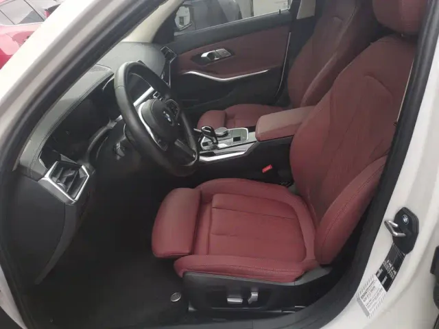 BMW 3 Series — Фото автомобиля 10