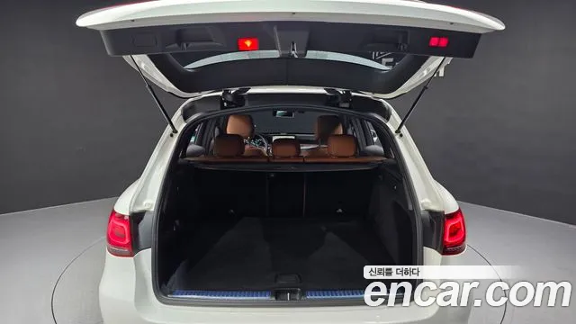 Mercedes-Benz GLC-Class X253 — Фото автомобиля 20