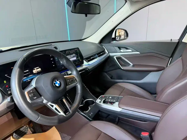 BMW X1 — Фото автомобиля 11