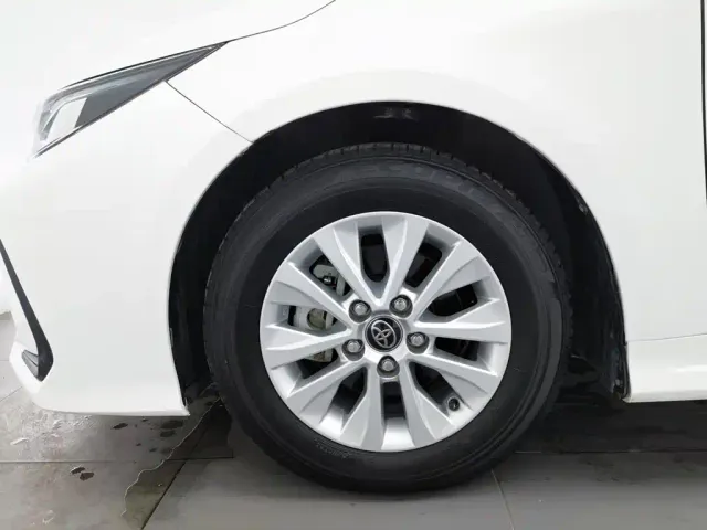 Toyota Corolla — Фото автомобиля 17