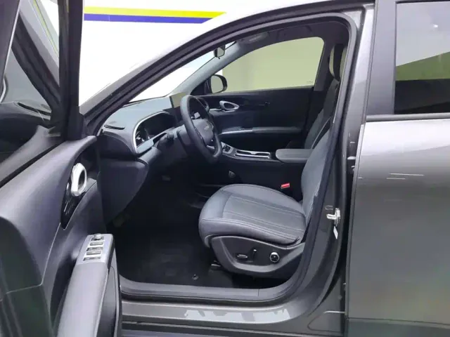 Geely Starry Wish — Фото автомобиля 9