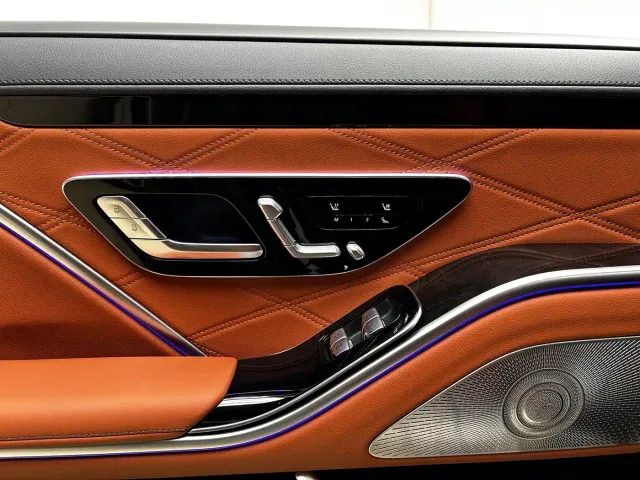 Mercedes-Benz Maybach S-Class — Фото автомобиля 21