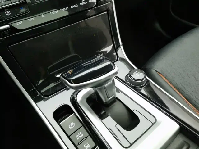 Kia Seltos — Фото автомобиля 13