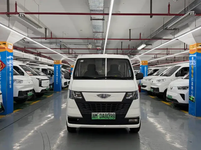 Foton Times EV6 — Фото автомобиля 2