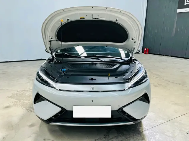 BYD Yuan PLUS — Фото автомобиля 8