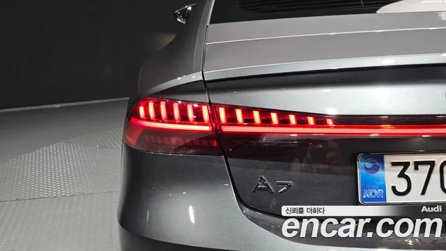 Audi A7 — Фото автомобиля 16