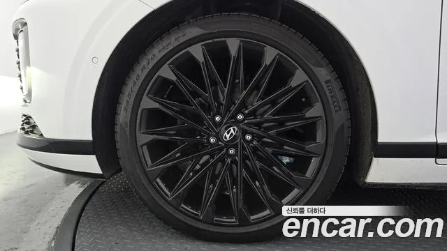 Hyundai Grandeur GN7 — Фото автомобиля 5