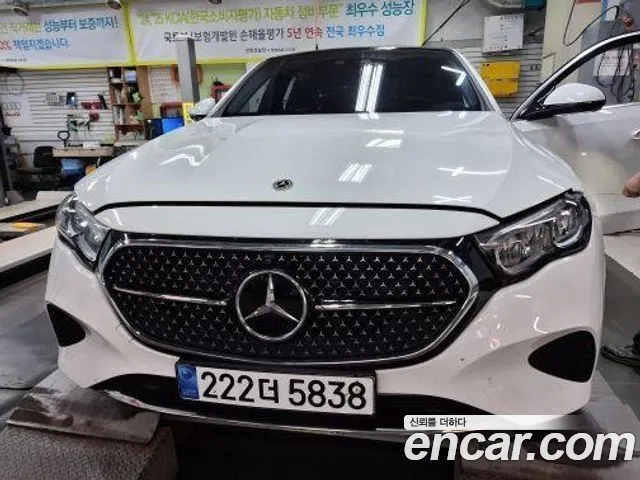 Mercedes-Benz E-Class W214 — Фото автомобиля 20