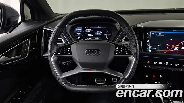 Audi Q4 e-tron F4 — Фото автомобиля 13