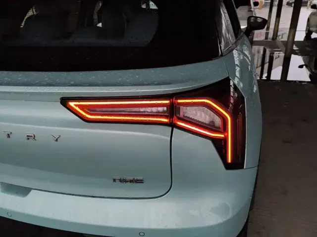 Geely Geometry E Firefly — Фото автомобиля 7