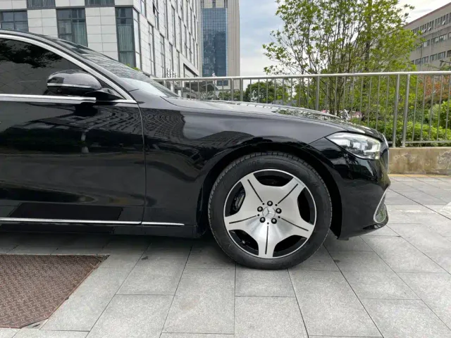 Mercedes-Benz Maybach S-Class — Фото автомобиля 24