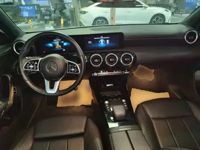 Mercedes-Benz A-Class — Фото автомобиля 9