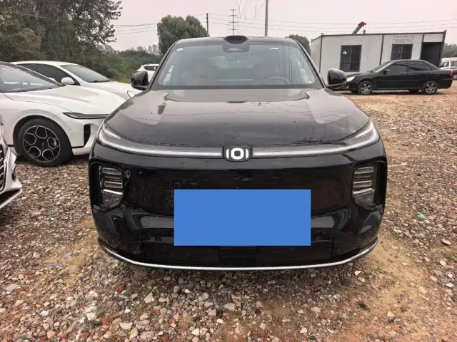 Changan Qiyuan Q07 — Фото автомобиля 2