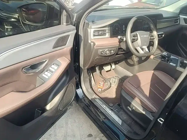 Jetour X90 Plus — Фото автомобиля 11