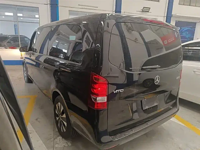 Mercedes-Benz Vito — Фото автомобиля 4