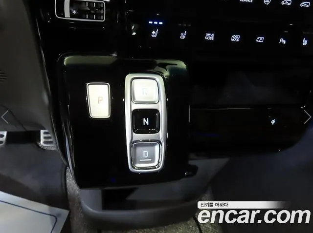 Hyundai Staria — Фото автомобиля 12