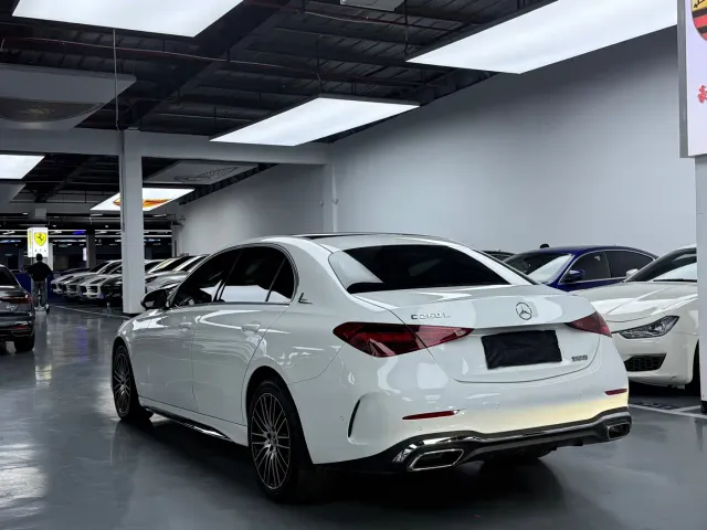 Mercedes-Benz C-Class — Фото автомобиля 22