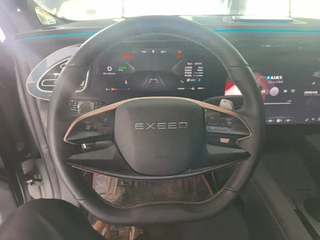 Exeed VX — Фото автомобиля 10