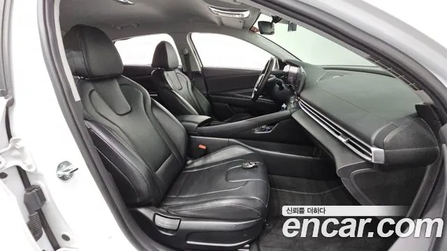 Hyundai Avante — Фото автомобиля 18