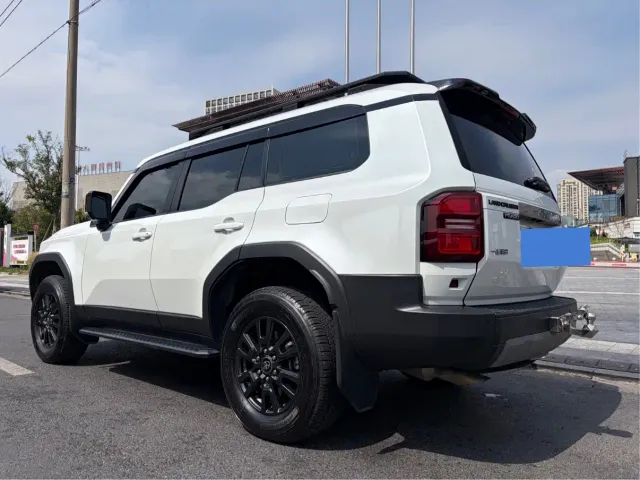 Toyota Prado 2024 2.4T All-Round TX Edition 6-Seater — Фото автомобиля 4