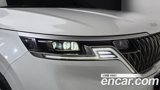 Kia Carnival — Фото автомобиля 7