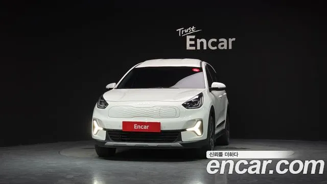 Kia Niro Niro Plus Air — Фото автомобиля 3