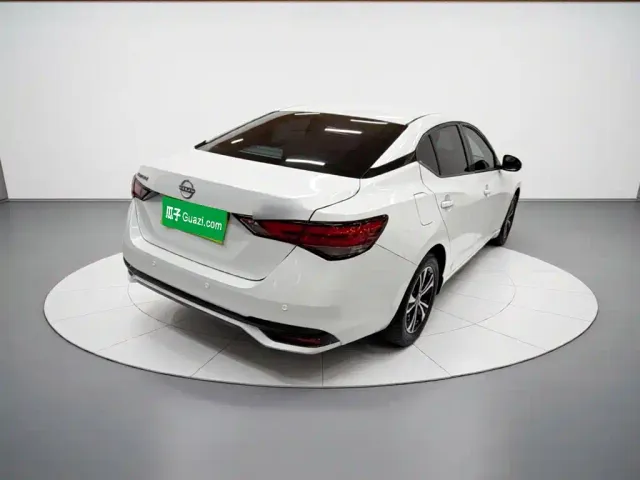 Nissan Sylphy — Фото автомобиля 6