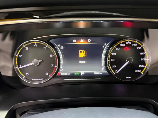 GAC Trumpchi M8 — Фото автомобиля 21