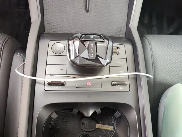 BYD Qin L — Фото автомобиля 10