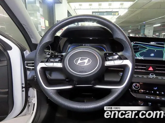 Hyundai Avante — Фото автомобиля 8
