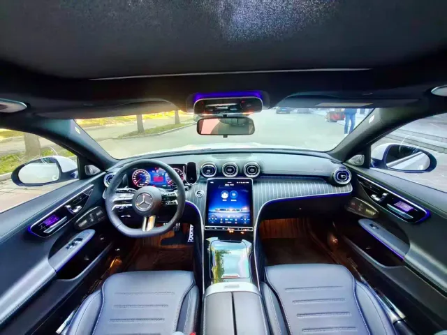 Mercedes-Benz C-Class — Фото автомобиля 8