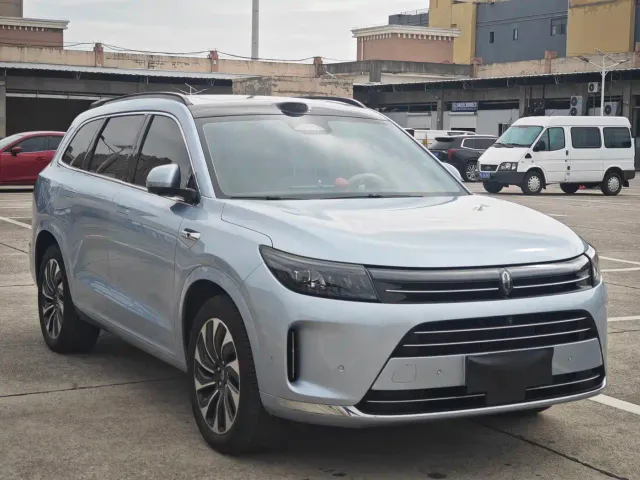 Aito M7 — Фото автомобиля 3