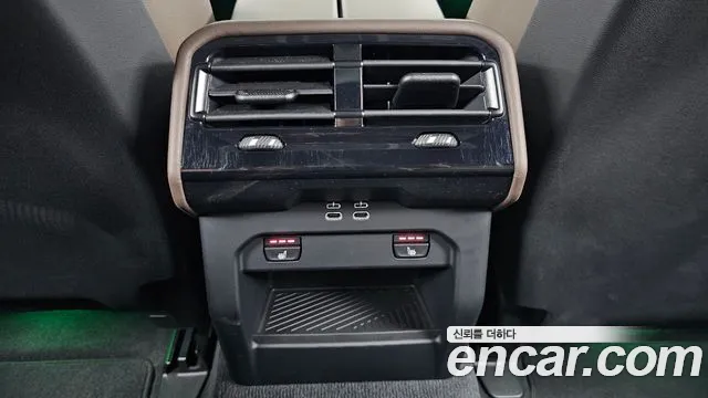 BMW 5 Series G60 — Фото автомобиля 24