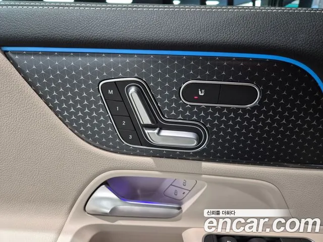 Mercedes-Benz EQA — Фото автомобиля 12