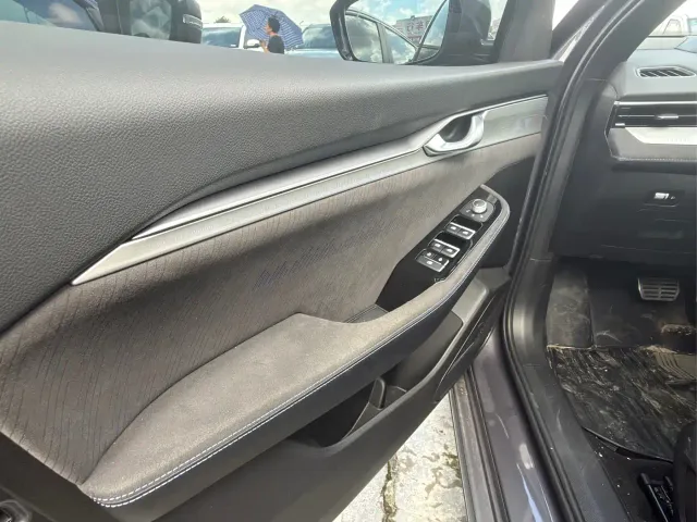 Geely Xingrui — Фото автомобиля 10