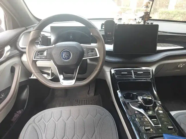 BYD Qin PLUS — Фото автомобиля 5