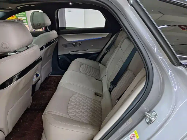 BYD Han — Фото автомобиля 8